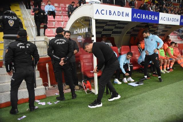 b5e0da3c625c90ca927a3dbaac73ae1f