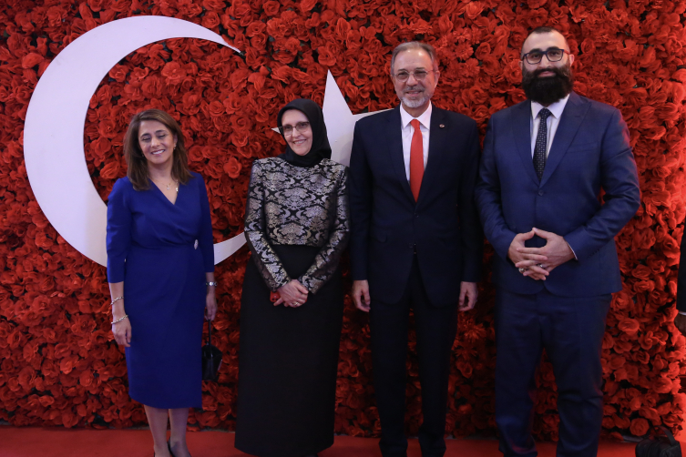 Cumhuriyetin 100. yıl dönümü nedeniyle yurt dışında resepsiyon