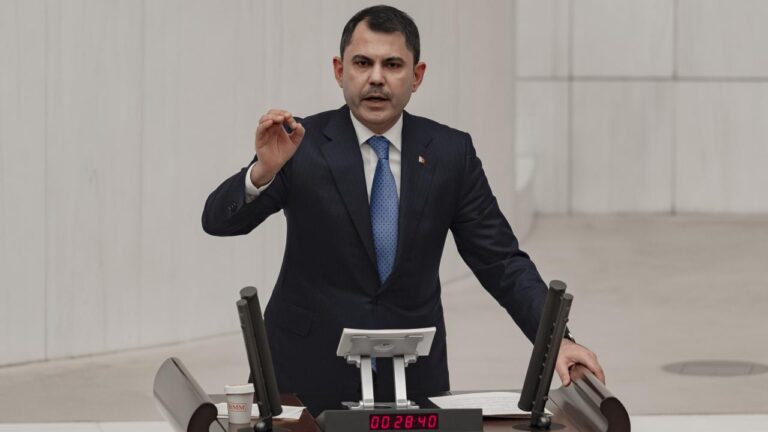 “Bir milyon depremzede yeni yılda yeni evlerine kavuşacak”