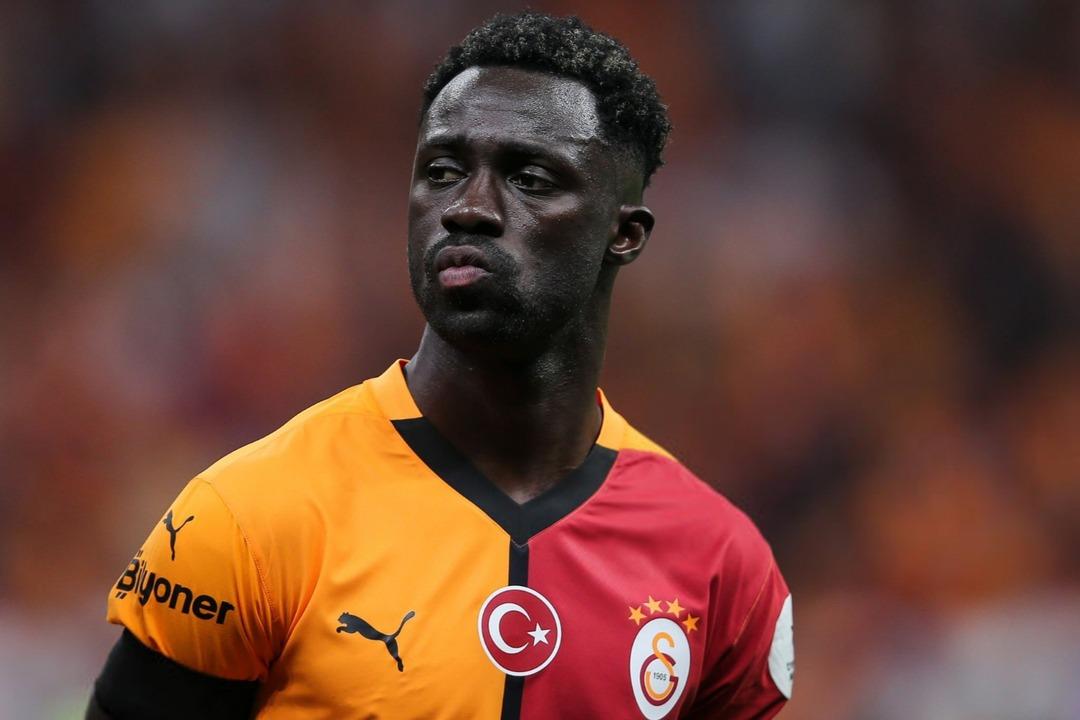 Galatasaray Davinson Sanchez Belirsizliği Bitti! Yıldız Oyuncunun Yöneticisi Resmi Olarak Duyurdu ... Yolda İyi Haber 3