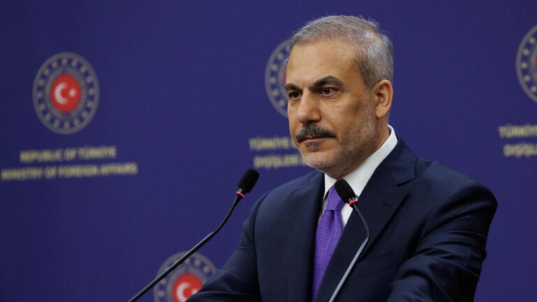 Bakan Fidan, Mısırlı mevkidaşı ile görüştü