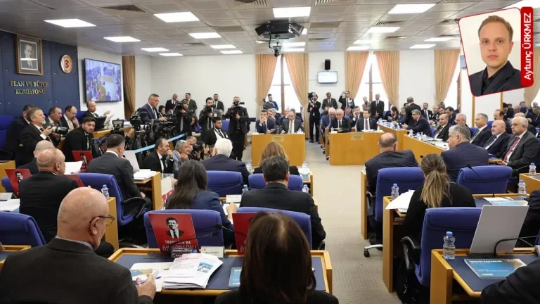 İçişleri Bakanlığı’nın bütçe görüşmesinde bakana tutuklu belediye başkanları ve süreç için tepki gösterildi: ‘Organize kötülüğü AKP yapıyor’ – Son Dakika Siyaset Haberleri